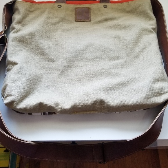 Canvas crossbody bag - Picture 2 of 6